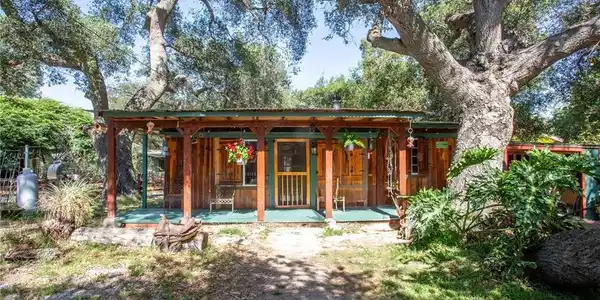 20362 20362 Trabuco Oaks