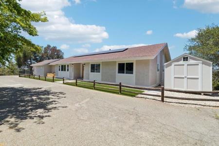 221 Colina