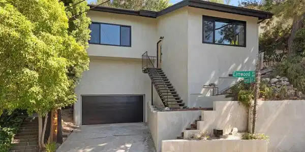424 Elmwood Drive