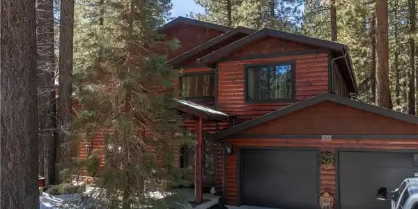 762 Mountain Sky