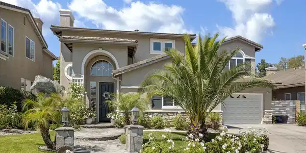 3865 Briar Ridge Court