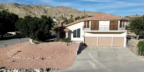 12600 Avenida Alta Loma