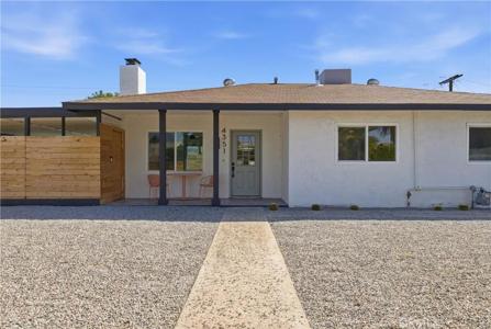 4351 E Calle De Carlos