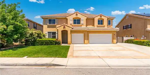 2207 Cork Oak Street