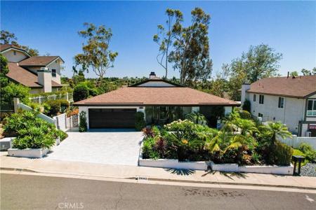 24942 Del Monte Street