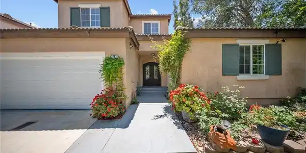 27831 Silverton Court