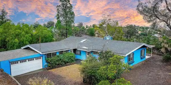 668 Starbright Lane