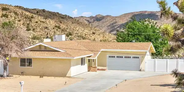 56034 Desert Gold Drive