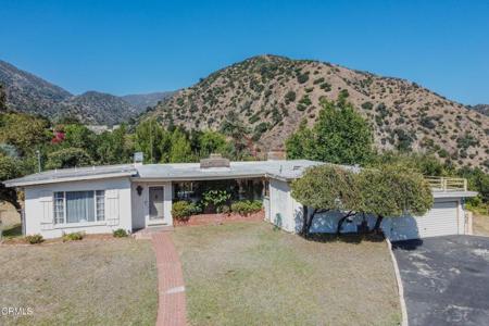 890 Ridgeside Drive