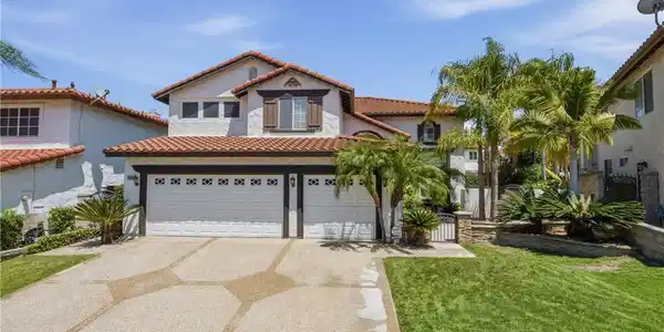 16143 Royal Troone Court