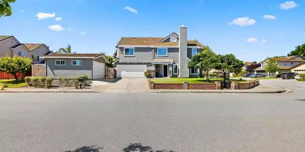 15435 La Jolla Drive
