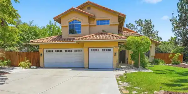 5217 Alamosa Park Drive