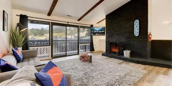 1288 clubview Drive