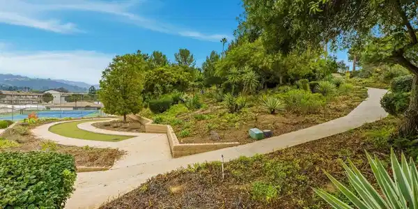 1401 El Norte Parkway