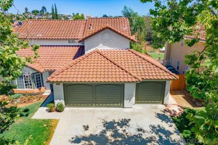 1726 Las Palmas Ln