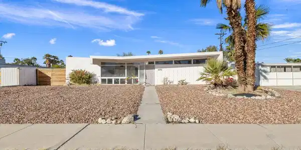 3570 E Camino Rojos