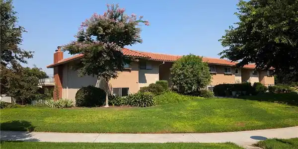 3014 Via Buena Vista