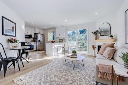 4701 E Anaheim
