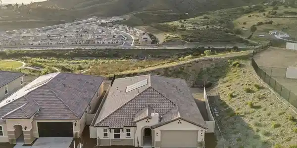 1238 Topanga Dr