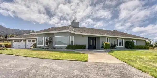 24720 Foothill Drive