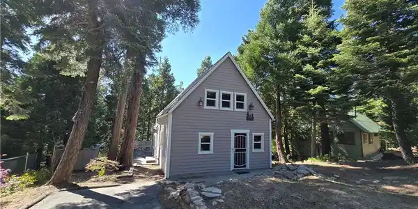 26058 Fire Hall Loop