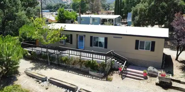 820 Canyon Drive