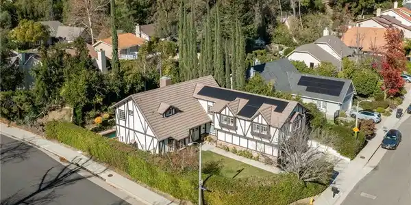 5501 Fairgrange Drive