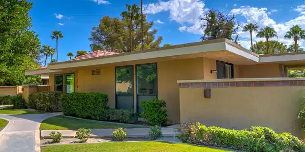 2501 N Indian Canyon Drive