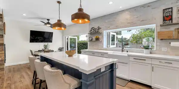 3175 Sunburst Place