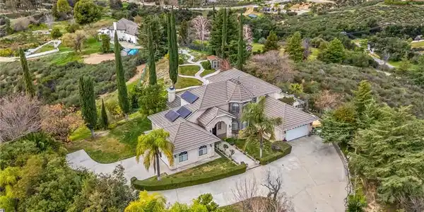37289 Valgio Dr
