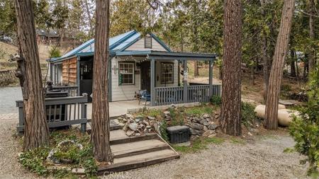 41770 Meadow Lane
