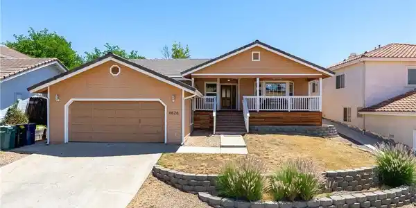 4826 Meadow Lark Lane