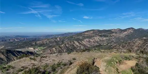 10 Williams Canyon Road