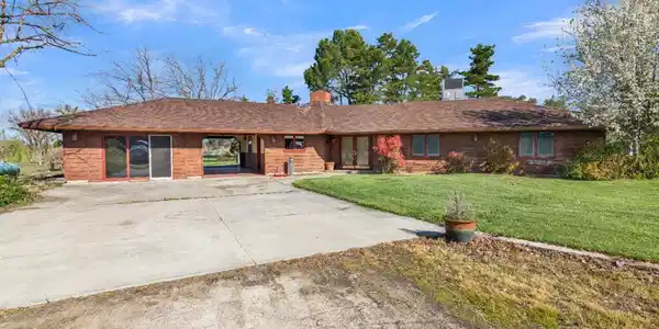 50145 Adobe Place