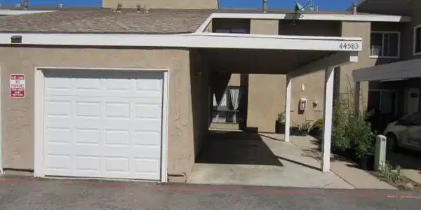 44583 La Paz Road