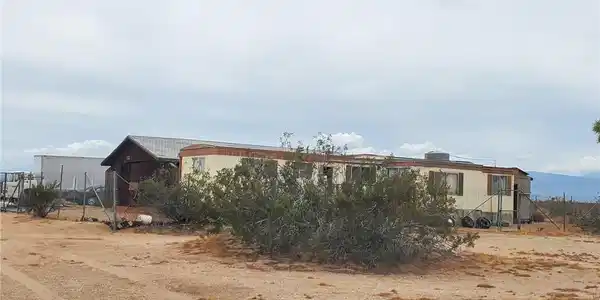 8746 Cactus Road