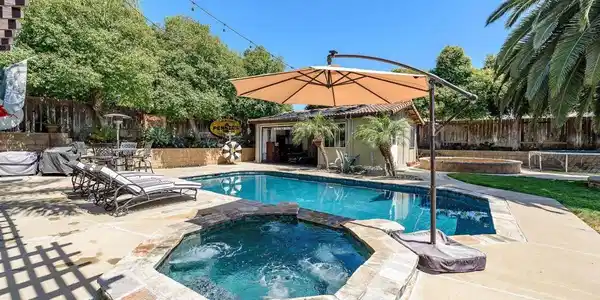 14229 Jennings Vista Way