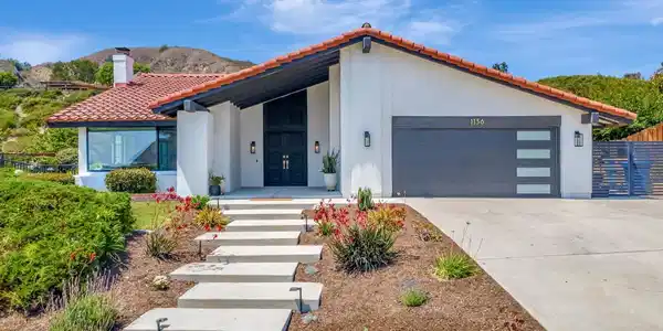 1136 Horizon Drive