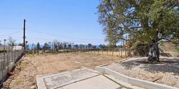16856 Edgar Street