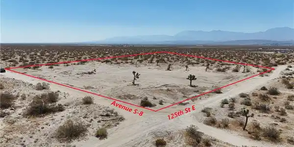 0 E Avenue S-8