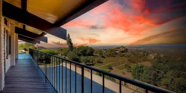 2335 Mirador