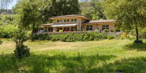 12682 Quail Run Drive