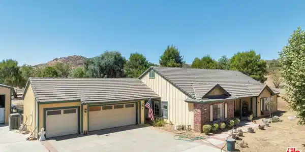 11734 Chisholm Court