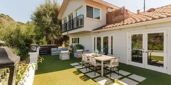 3530 Coy Drive