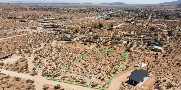 6655 Saddleback Road