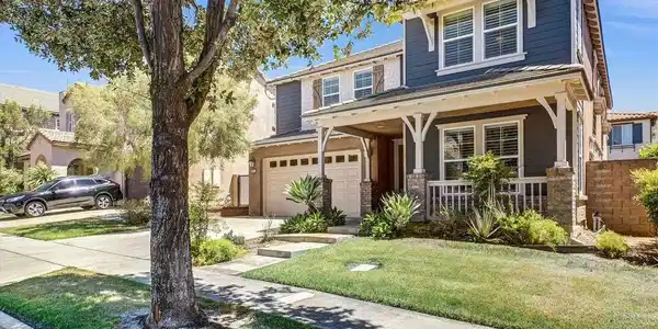 5611 Scharf Avenue