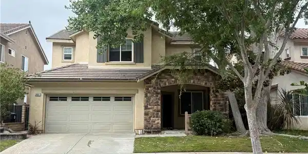 28007 Alta Vista