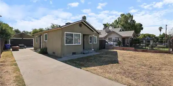 1965 Sepulveda Avenue