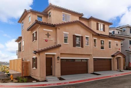8547 Vista Azul Pl