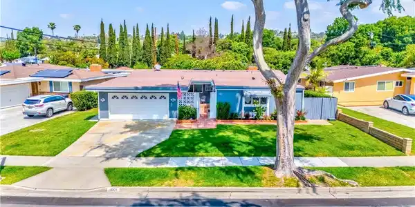 1901 Victoria Drive